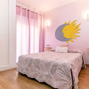 Momas La Casa De Mama Apartament Malaga
